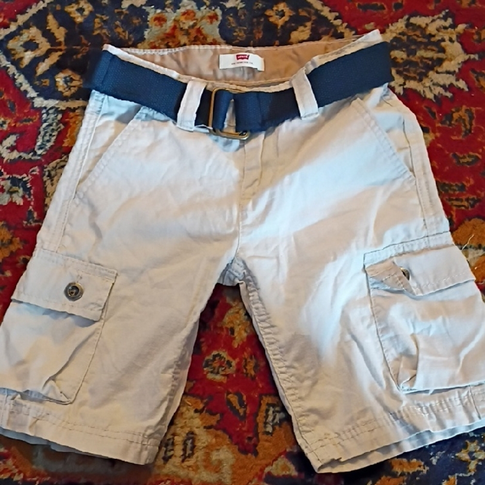 Levi's Beige Cargo Shorts with Belt